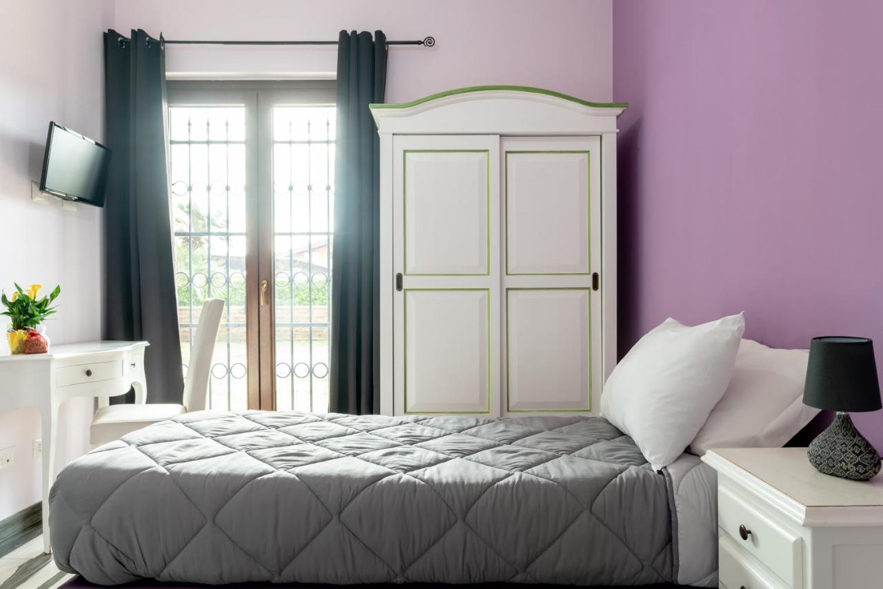 Myricae Rooms Affittacamere No Late Arrival 菲乌米奇诺 外观 照片