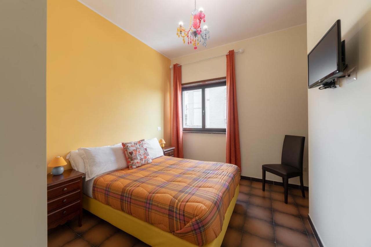 Myricae Rooms Affittacamere No Late Arrival 菲乌米奇诺 外观 照片