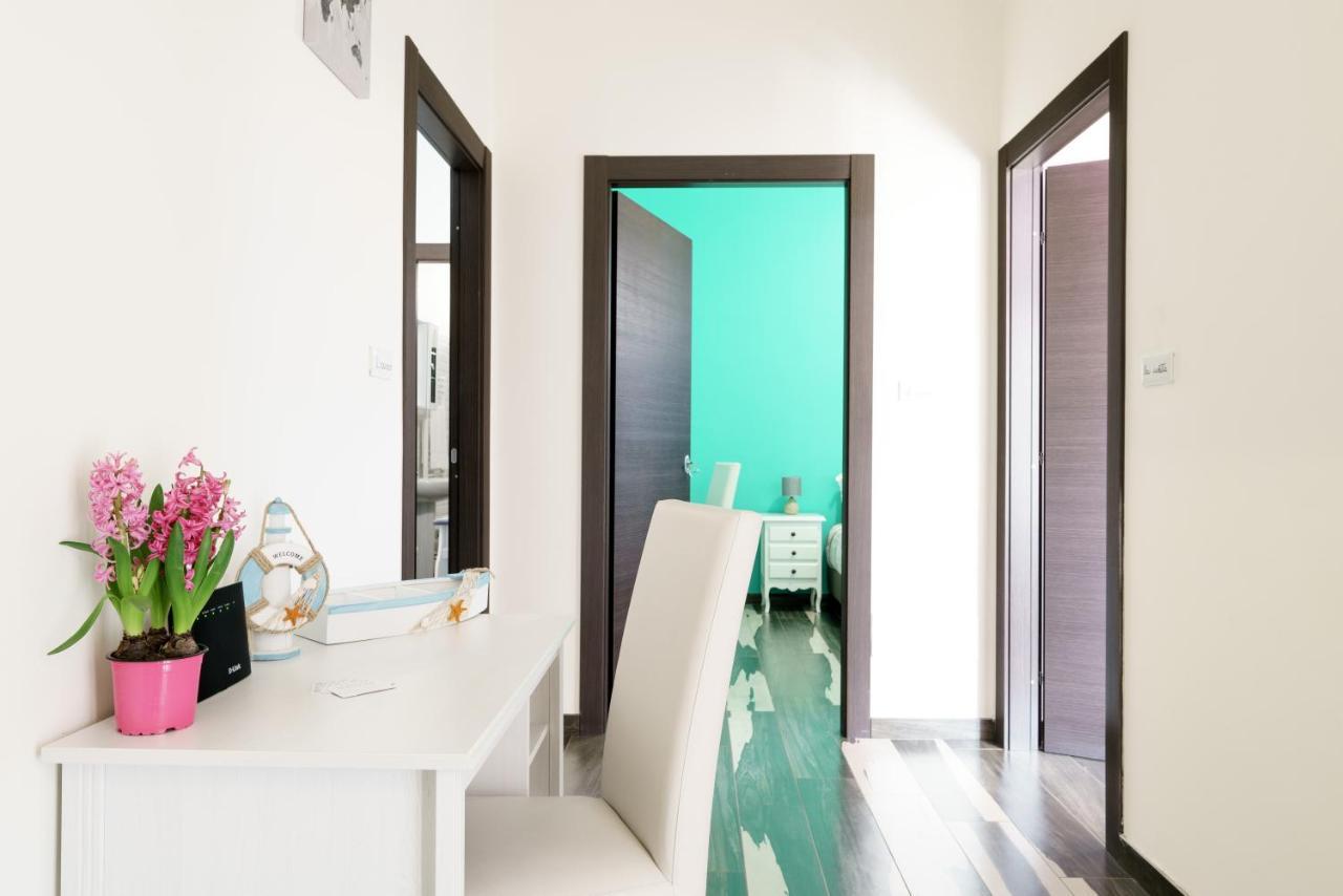 Myricae Rooms Affittacamere No Late Arrival 菲乌米奇诺 外观 照片